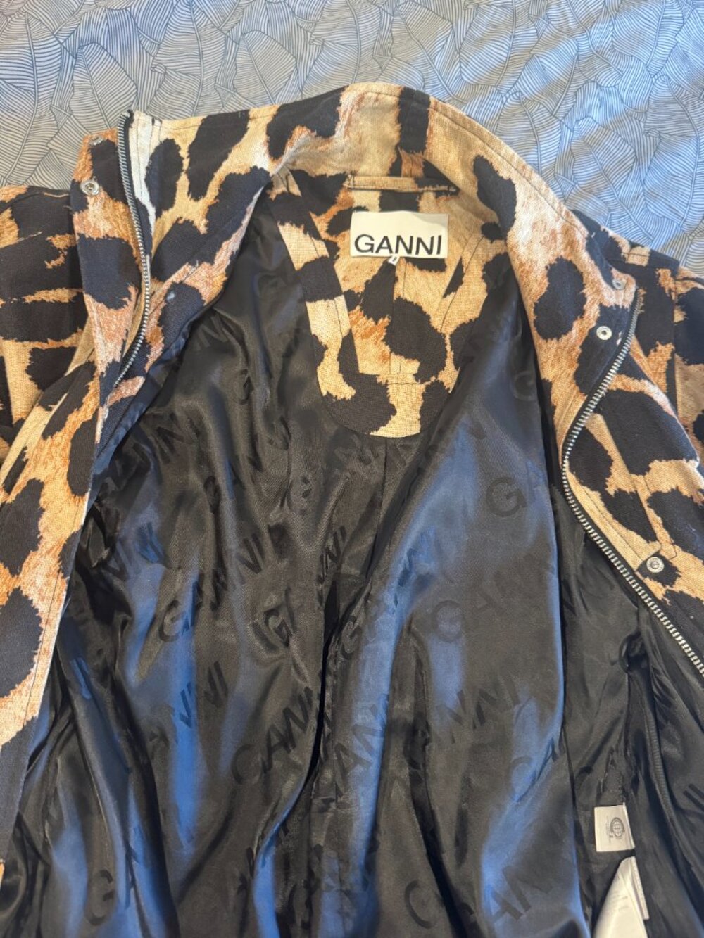 Ganni linen leopard jacket - Picture 2 of 9